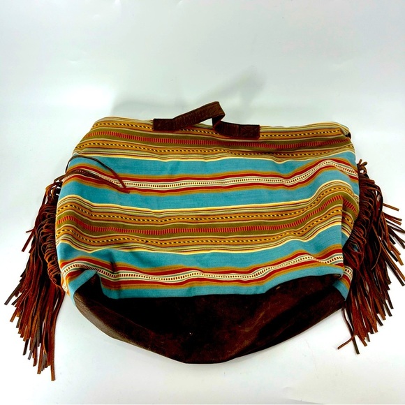 Patricia Wolf Handbags - Patricia Wolf Southwest over size Duffle bag With leather trim / fringe